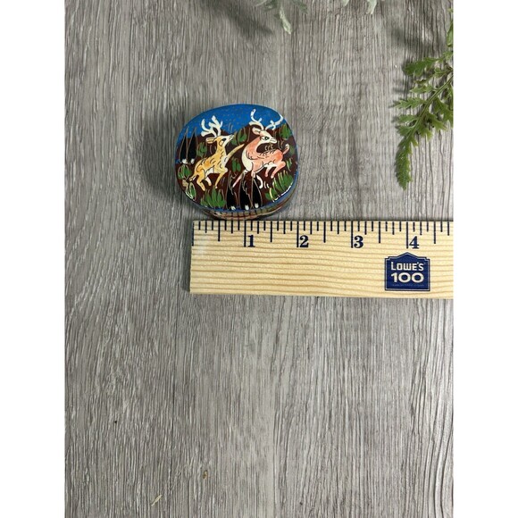Vintage Paper Mache Black Lacquer Box Hand Painted Deer Trinket Jewelry Stash - Picture 9 of 10